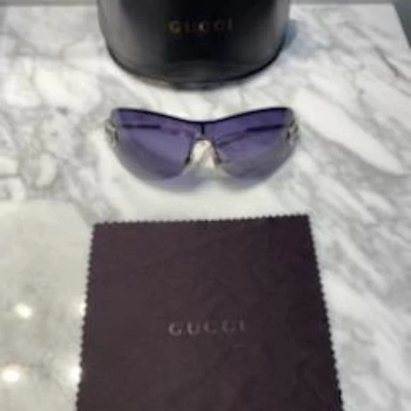 Gucci sunglasses - Picture 2 of 13